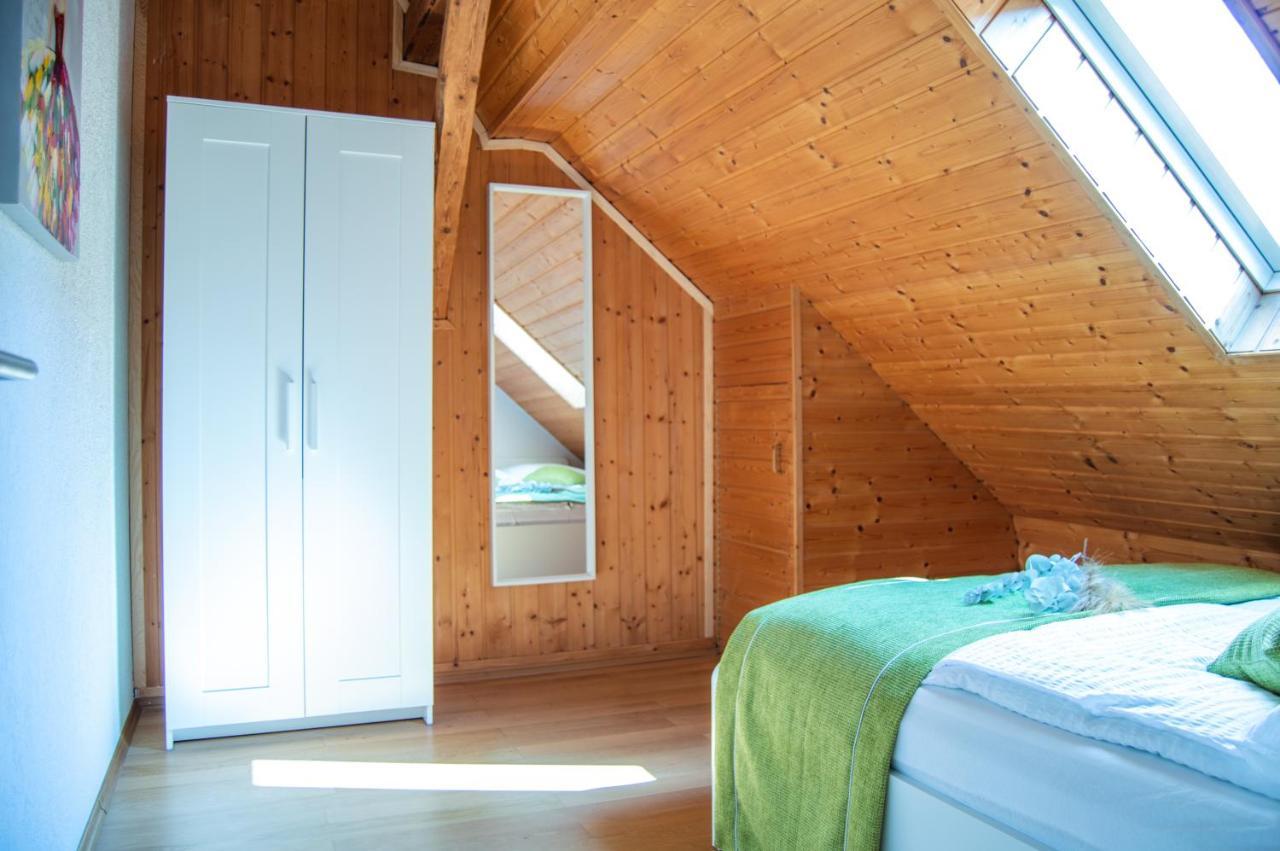 Wellness Mitten In Der Wasserfallstadt Triberg Triberg im Schwarzwald Eksteriør bilde